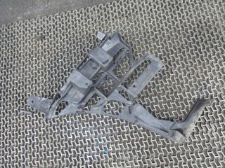 крепление бампера BMW 3 серия E46 [рестайлинг] 2004, 1.8 л., бензин, МКПП, хетчбэк 5 дв., 8252820