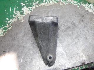 кронштейн двигателя Mercedes-Benz C-Класс W203/S203/CL203 2002, 2.2 л., дизель, A6112230804