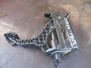 педаль сцепления Volkswagen Beetle 2 поколение [рестайлинг] 2005, 1.4 л., бензин, МКПП, хетчбэк 5 дв., 1J1721388A