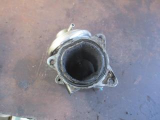 клапан EGR Volkswagen Golf 3 поколение 1999, 038131501S