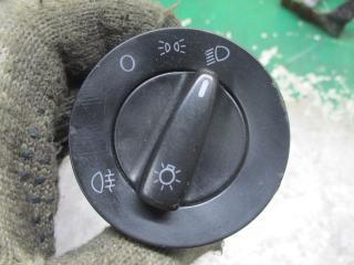переключатель света Volkswagen Bora 1 поколение 2001, 1.6 л., бензин, МКПП, седан, 1C0941531