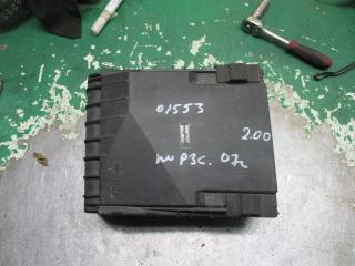 блок предохранителей Volkswagen Passat B6 2007, 2.0 л., дизель, АКПП, универсал, 3C0937125