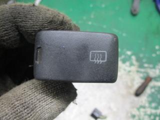 кнопка обогрева заднего стекла Volkswagen Polo 2 поколение [рестайлинг] 1994, 1.4 л., бензин, МКПП, хетчбэк 5 дв., 6N1959621