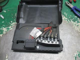 блок предохранителей Skoda Fabia 1 поколение (6Y) 2003, 1.4 л., бензин, МКПП, хетчбэк 5 дв., 6Q0937550F