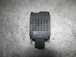 усилитель антенны Volkswagen Golf 4 поколение 2005, 1.9 л., дизель, МКПП, хетчбэк 5 дв., 5M0035570B