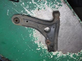 рычаг передний левый SEAT Cordoba 1 поколение 1999