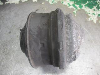 подушка крепления двигателя Mercedes-Benz E-Класс W210/S210 1996