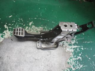 педаль тормоза Audi A3 8P 2005, 1.6 л., бензин, МКПП, хетчбэк 5 дв., 1K1721057L