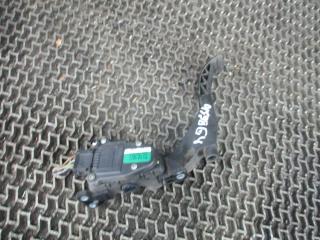 педаль Volkswagen Golf 4 поколение 2001, 1.4 л., бензин, МКПП, хетчбэк 5 дв., 1J1721503J