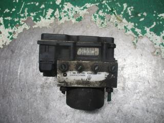 блок ABS Renault Twingo 1 поколение [2-й рестайлинг] 2003, 1.2 л., бензин, МКПП, хетчбэк 5 дв., 0265231333, 8200229137