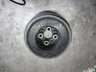 шкив коленвала Volkswagen Golf 4 поколение 2001, 1.9 л., дизель, 038105243K