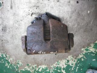 суппорт передний правый Volkswagen Passat B6 2005, 1.9 л., дизель, МКПП