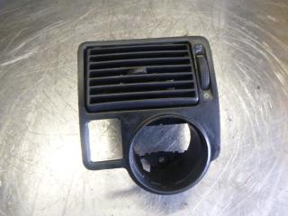 дефлектор обдува салона Volkswagen Golf 3 поколение 1999, 1.9 л., дизель, МКПП, универсал, 1J1815715A