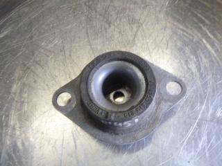 подушка крепления двигателя Renault Twingo 2 поколение 2011, 1.2 л., бензин, МКПП, хетчбэк 5 дв., 8200939896