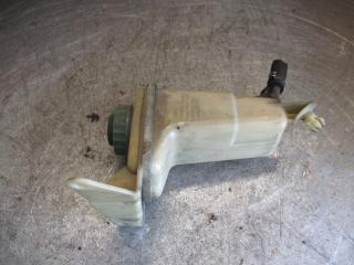 бачок гидроусилителя Audi A4 B5 1996, 1.8 л., бензин, МКПП, седан