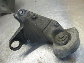 кронштейн КПП Audi A6 4B/C5 1999, 8D0399114L