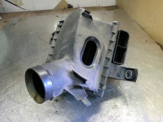 корпус воздушного фильтра Audi A4 B5 1996, 2.6 л., бензин, МКПП, универсал, 078133837L