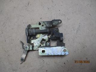 замок двери сдвижной Volkswagen Transporter T4 1996, 1.9 л., дизель, МКПП, микроавтобус, 721843654