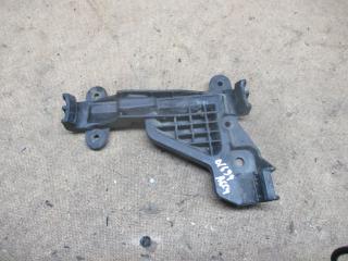 крепление бампера Audi A6 4A/C4 1996, 2.0 л., бензин, МКПП, седан, 4A0807484A