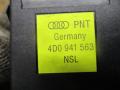 кнопка противотуманных фар Audi A4 B5 1998, 1.9 л., дизель, МКПП, универсал, 4D0941563 - фото №5