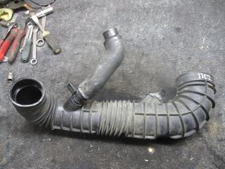 патрубок (трубопровод, шланг) Mercedes-Benz Vito W639 2005, 2.2 л., дизель, МКПП, микроавтобус, A6395281182