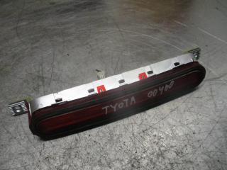 дополнительный стоп-сигнал Toyota Corolla Verso 2 поколение AR10 2006, 2.2 л., дизель, МКПП, хетчбэк 5 дв., 815700F011