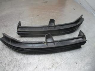 ресничка (ус) левой фары Opel Zafira 1 поколение (A) 2002, 1.8 л., бензин, МКПП, минивэн