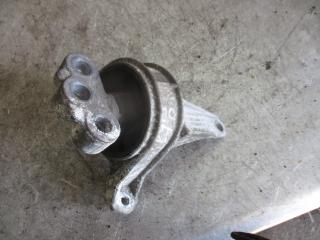 подушка крепления двигателя Opel Astra G 2001, 1.8 л., бензин, МКПП, седан, 90575772