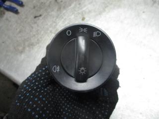 переключатель света Volkswagen Polo 4 поколение 2004, 1.2 л., бензин, МКПП, хетчбэк 5 дв., 6Q0941531B