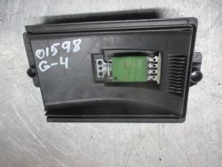 сопротивление печки Volkswagen Golf 4 поколение 2001, 1.4 л., бензин, МКПП, хетчбэк 5 дв., 1J0819022A