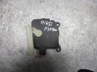 моторчик заслонки печки Peugeot 307 1 поколение 2005, 1.6 л., бензин, МКПП, универсал, A21900100