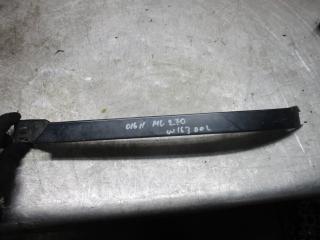 ресничка (ус) левой фары Mercedes-Benz M-Класс W163 2000, 2.7 л., дизель, АКПП, внедорожник 5 дв., 1638260177