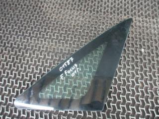 стекло кузовное боковое правое Ford Focus 1 поколение 1999, 1.8 л., бензин, МКПП, седан