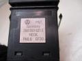 кнопка обогрева заднего стекла Volkswagen Passat B5 1998, 2.3 л., бензин, МКПП, универсал, 3B0959621C - фото №2