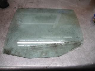 стекло двери задней левой Volkswagen Polo 3 поколение 1996