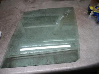 стекло двери передней левой Renault Scenic 1 поколение [рестайлинг] 2000, 2.0 л., бензин, МКПП, минивэн