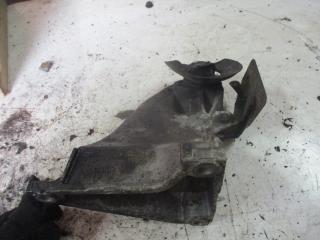 кронштейн двигателя Audi A6 4A/C4 1995, 2.5 л., дизель, 4A0199312