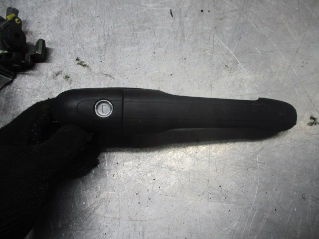 ручка наружная Mercedes-Benz Vito W639 2004 - фото №1
