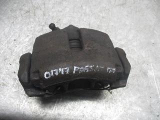 суппорт передний правый Volkswagen Passat B6 2005, 2.0 л., дизель, АКПП, универсал