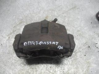 суппорт передний левый Volkswagen Passat B6 2005, 2.0 л., дизель, АКПП, универсал