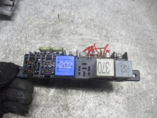 блок предохранителей Volkswagen Passat B5 [рестайлинг] 2002, 2.5 л., дизель, МКПП, универсал, 8L0941822A