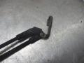 щеткодержатель (поводок стеклоочистителя, дворник) Citroen C1 1 поколение [рестайлинг] 2009, 1.0 л., бензин, МКПП, минивэн - фото №2