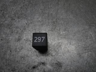 реле (прочие) Audi 80 8C/B4 1994, 2.6 л., бензин, АКПП, седан, 443927351B