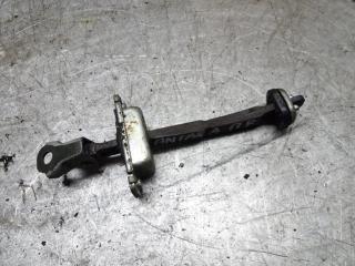 ограничитель открывания двери Opel Antara 1 поколение 2007