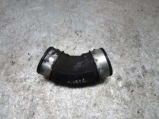 патрубок интеркулера Volkswagen Transporter T5 2005, 1.9 л., дизель, МКПП, микроавтобус, 7H0145709A