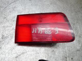 фонарь крышки багажника левый BMW 5 серия E39 1998, универсал, 8361673