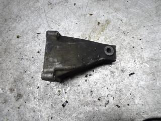 кронштейн двигателя Mercedes-Benz Sprinter 1 поколение (W901-905) [рестайлинг] 2001, A6112230304