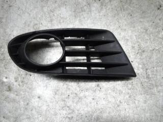 заглушка (решетка) в бампер Volkswagen Golf Plus 1 поколение 2007, 1.9 л., дизель, МКПП, хетчбэк 5 дв.