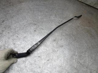 щеткодержатель (поводок стеклоочистителя, дворник) Volkswagen Golf 3 поколение 1995, 1H1955410A