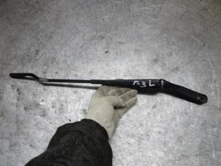 щеткодержатель (поводок стеклоочистителя, дворник) Volkswagen Golf 3 поколение 1994, 1H1955409B